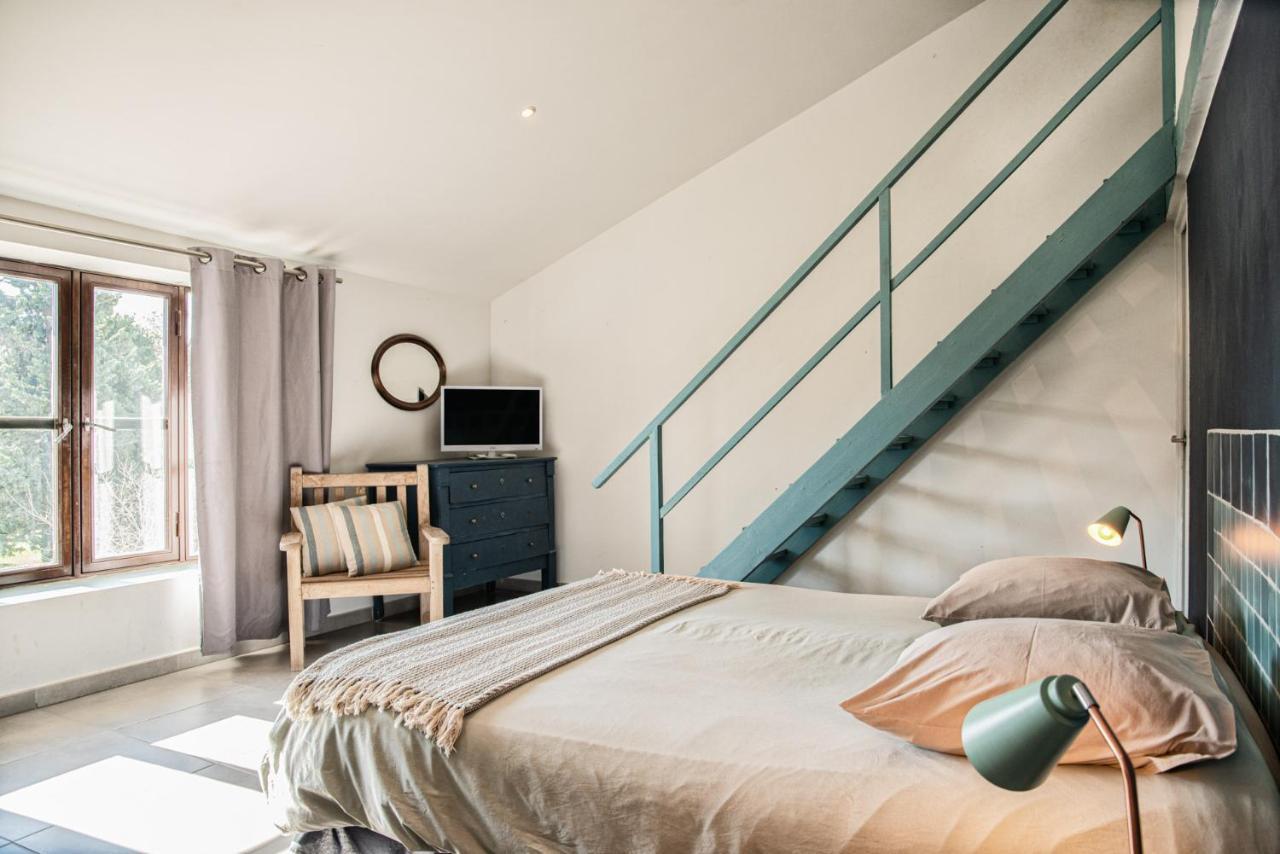 Mas De Bouvet En Camargue Bed & Breakfast Albaron Bagian luar foto