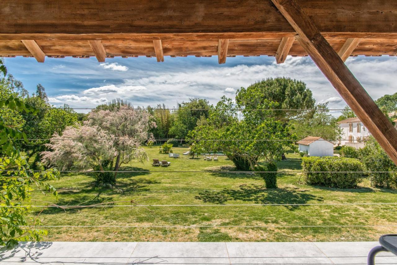 Mas De Bouvet En Camargue Bed & Breakfast Albaron Bagian luar foto