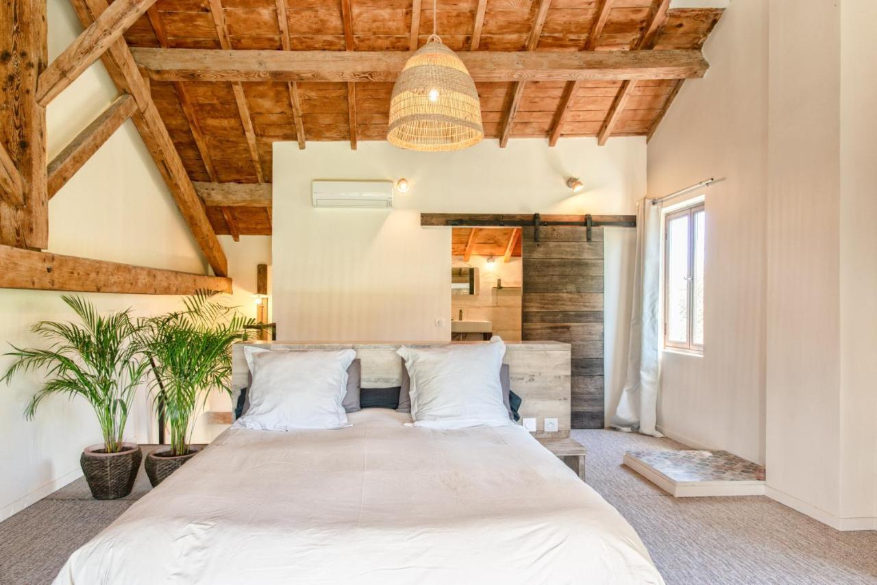 Mas De Bouvet En Camargue Bed & Breakfast Albaron Bagian luar foto