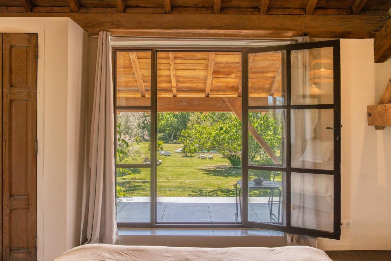 Mas De Bouvet En Camargue Bed & Breakfast Albaron Bagian luar foto