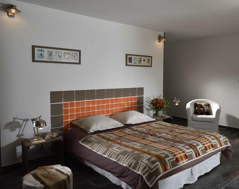 Mas De Bouvet En Camargue Bed & Breakfast Albaron Bagian luar foto