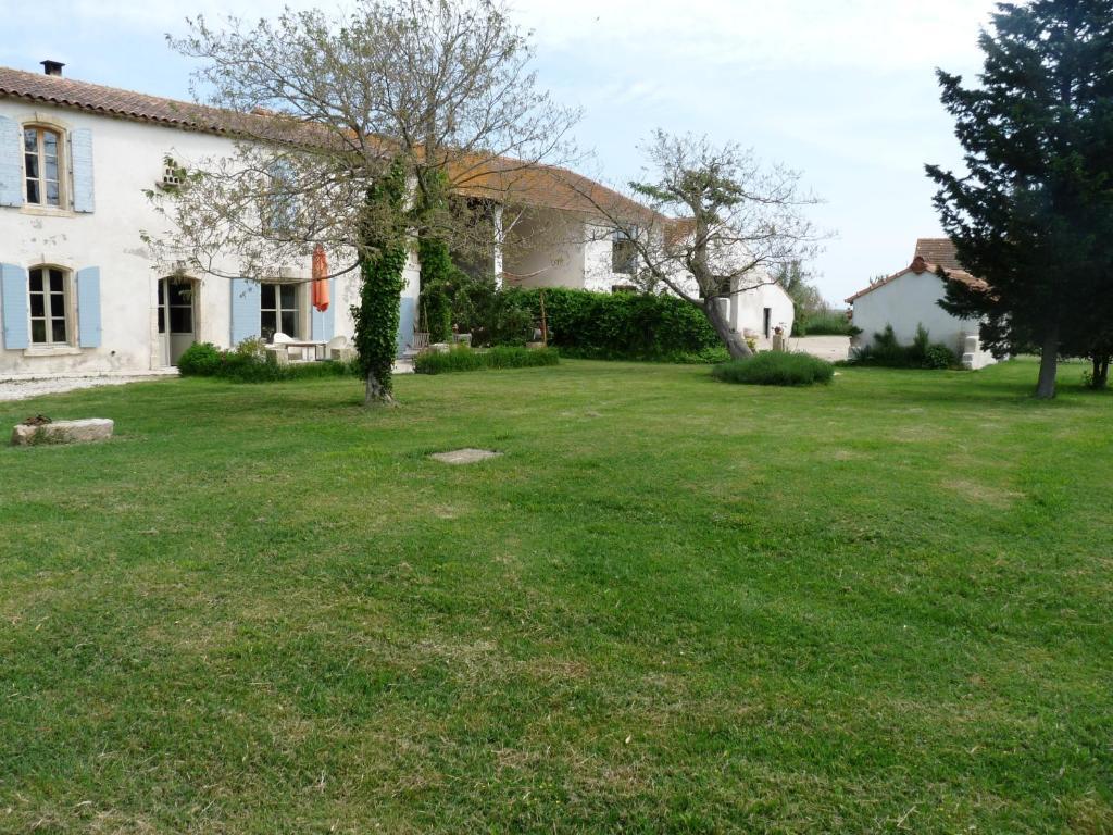 Mas De Bouvet En Camargue Bed & Breakfast Albaron Bagian luar foto