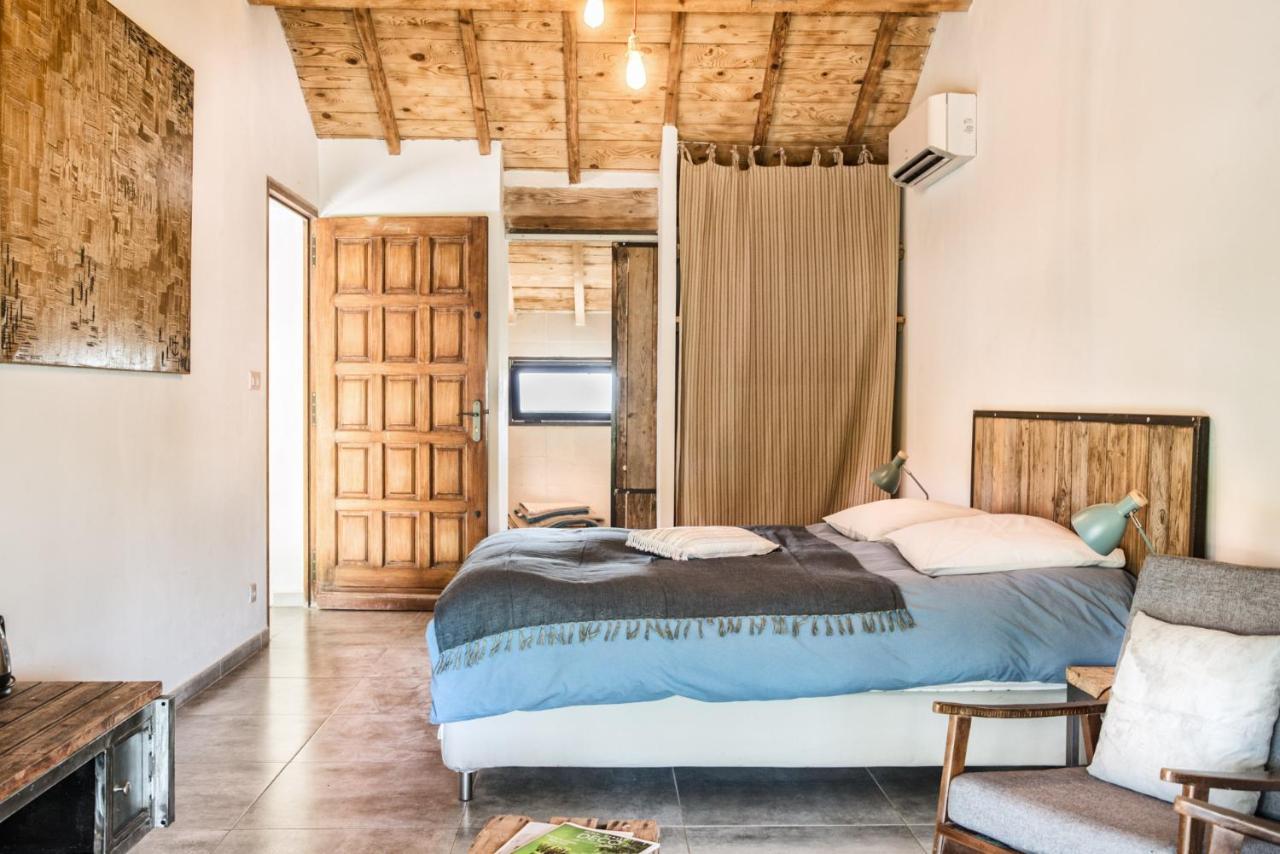 Mas De Bouvet En Camargue Bed & Breakfast Albaron Bagian luar foto