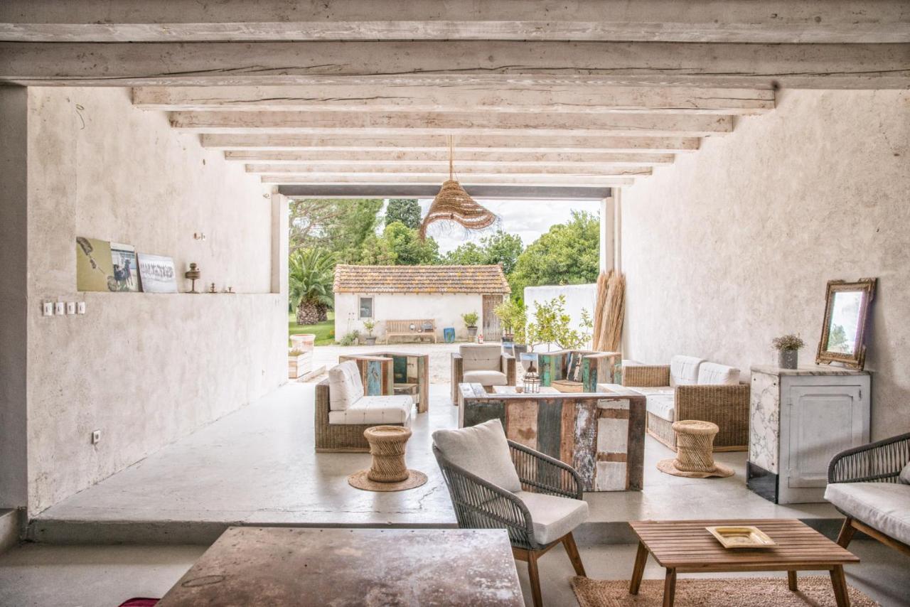 Mas De Bouvet En Camargue Bed & Breakfast Albaron Bagian luar foto